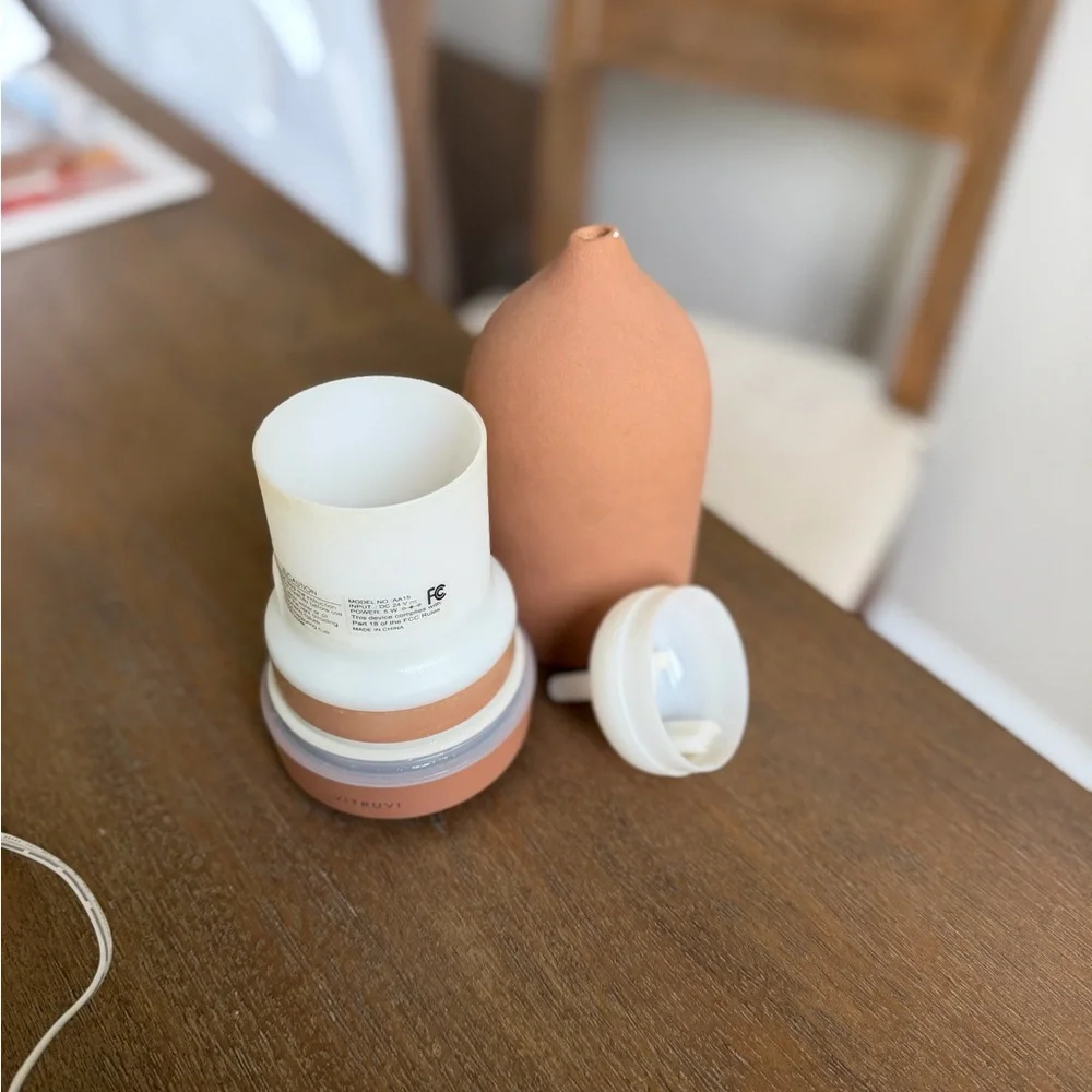 Vitruvi Terracotta Aromatherapy Diffuser